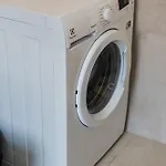 Center Cozy 1br With Patio By Pikhost