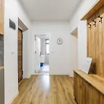 Apartmán Center Cozy 1br With Patio By Pikhost *