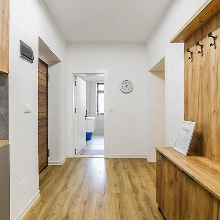Appartamento Center Cozy 1br With Patio By Pikhost *