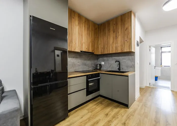 Center Cozy 1br With Patio By Pikhost Apartment *